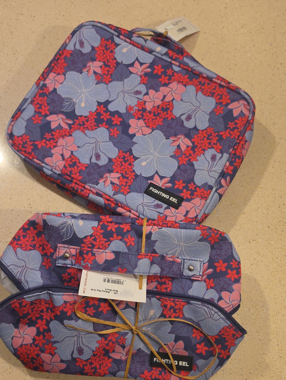 Fighting Eel Toiletry Bag And Makeup Bag Combo Nwt